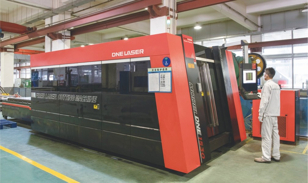 Warom Technology Incorporated Company производственная линия производителя